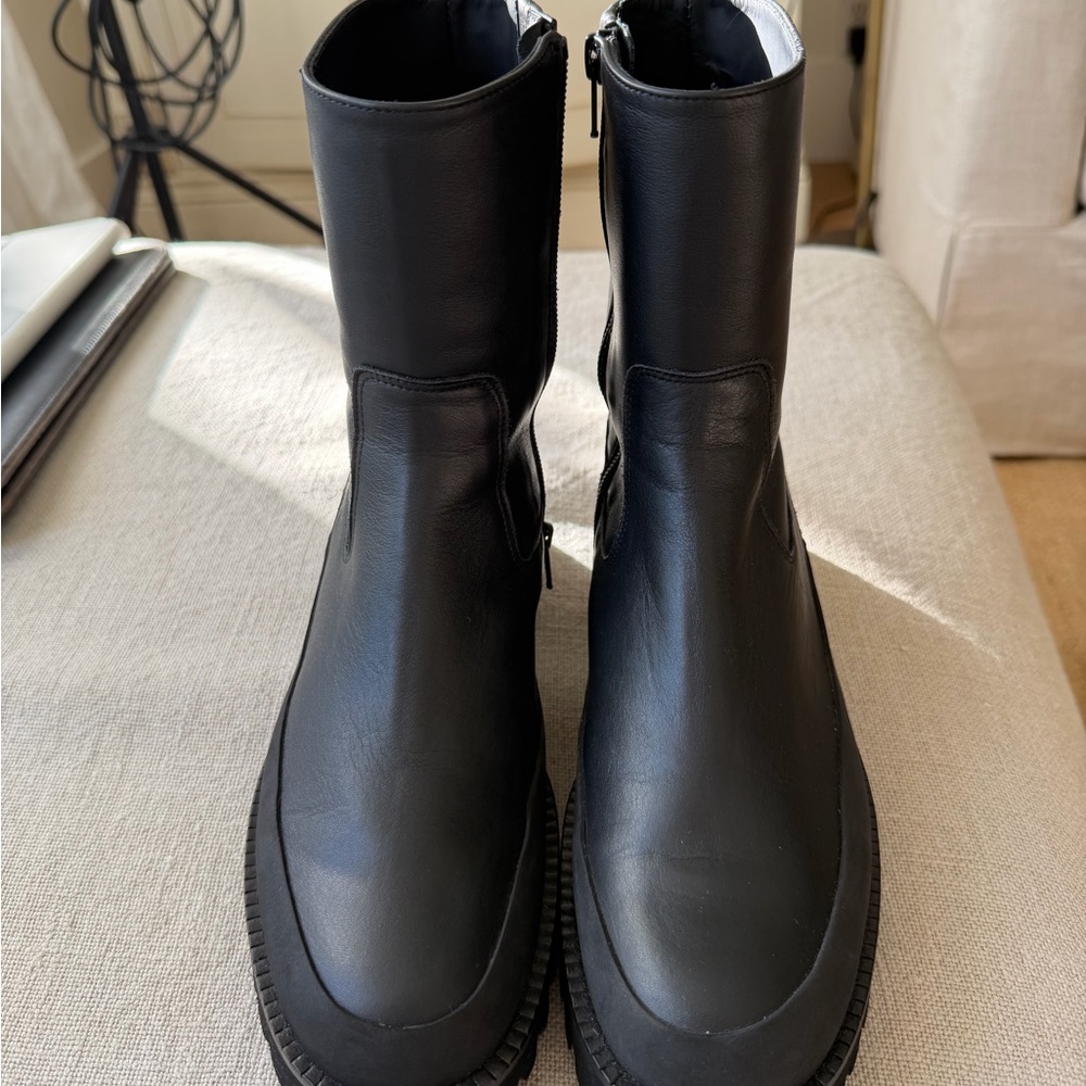 REVOLVE NWT Paloma Barcelo Combat Black Boot Day to evening elevate ❤️🌈 - Picture 12 of 12